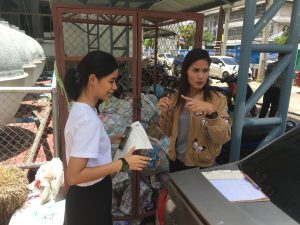 ลงพื้นที่ - รับมอบกล่อง องค์การบริหารส่วนจังหวัดสมุทรสาคร